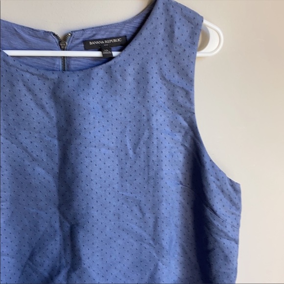 Banana Republic blue perforated tank top XL - Picture 3 of 4